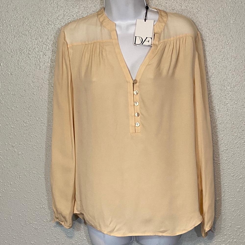 Diane Von Furstenberg Cream Button-Down Blouse